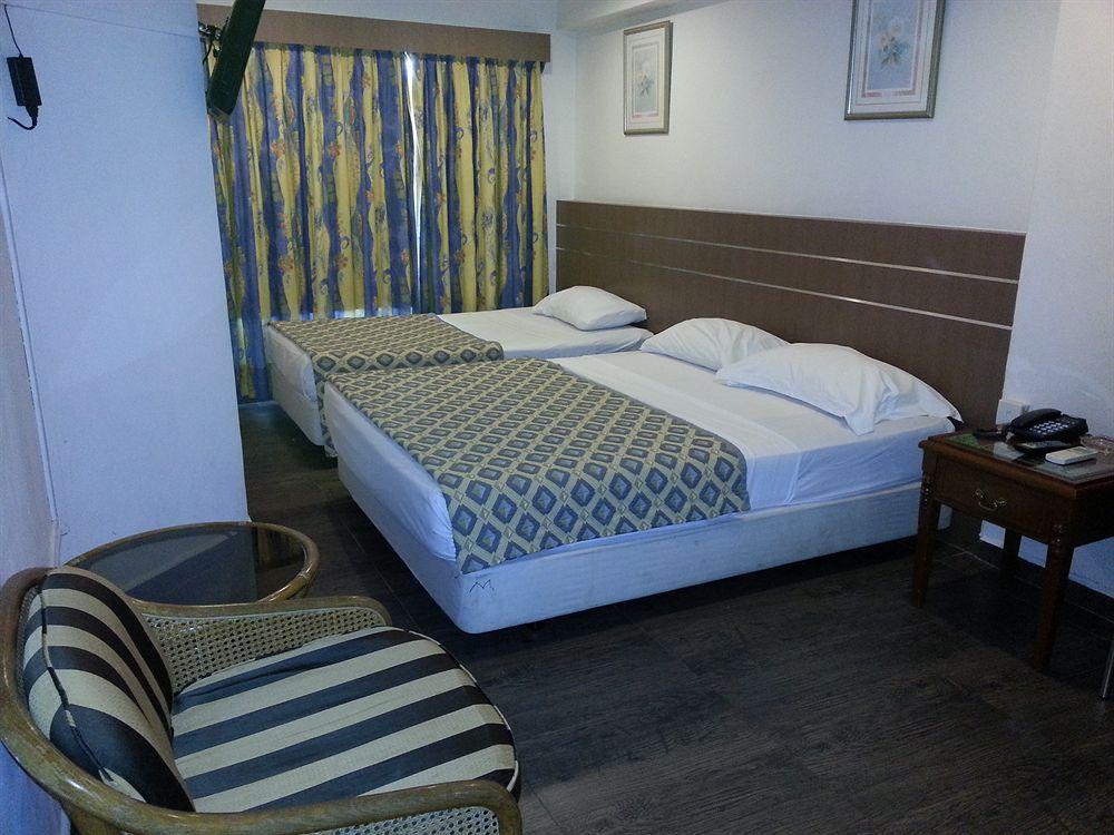 Oyo 106 Beach Hotel Singapore Exterior photo